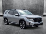 Used 2023 Honda Pilot Elite image 3