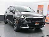 Used 2024 Kia Sportage LX image 2