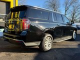 Used 2022 Chevrolet Suburban LT image 6