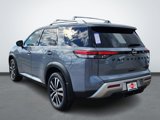 New 2025 Nissan Pathfinder Platinum w/ Black Appearance Package image 3