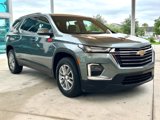 Used 2023 Chevrolet Traverse LT image 3