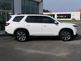 New 2025 Honda Pilot Touring image 3