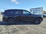 New 2025 Jeep Grand Cherokee L Limited w/ Black Appearance Package image 3