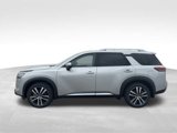 New 2025 Nissan Pathfinder Platinum w/ Cargo Package image 5