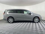 New 2025 Chrysler Pacifica Select image 5