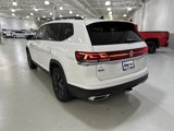 New 2025 Volkswagen Atlas SE image 6