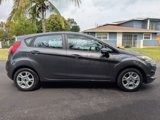 Used 2016 Ford Fiesta SE image 4
