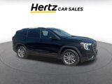 Used 2024 GMC Terrain SLT image 2