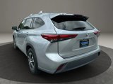Used 2020 Toyota Highlander XLE image 5