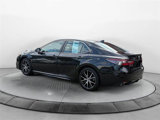Used 2022 Toyota Camry SE image 3