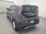 Used 2023 Kia Soul LX w/ LX Technology Package image 5