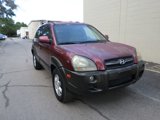 Used 2005 Hyundai Tucson GLS image 2