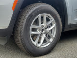 New 2024 Jeep Grand Cherokee L Laredo w/ Luxury Tech Group I image 2