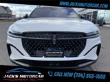 Used 2024 Lincoln Nautilus Reserve image 2
