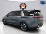 Used 2024 Kia Carnival EX image 4