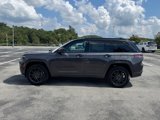 New 2025 Jeep Grand Cherokee Summit image 4