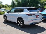 New 2025 Mitsubishi Outlander SEL image 2