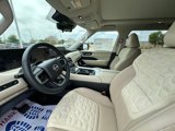 New 2025 Nissan Armada Platinum image 5