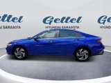 New 2025 Hyundai Elantra Limited image 3