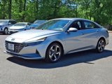 Used 2023 Hyundai Elantra Limited image 5