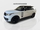 Used 2023 Land Rover Range Rover SE image 2