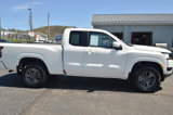 Used 2025 Nissan Frontier SV image 5
