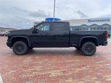 Used 2025 Chevrolet Silverado 2500 ZR2 w/ Technology Package image 2