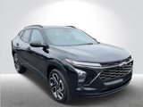 Certified 2024 Chevrolet Trax RS w/ Sunroof Package image 3