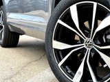 New 2026 Volkswagen Atlas Cross Sport SEL Premium R-Line image 2
