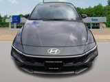 New 2025 Hyundai Elantra SEL image 3