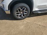 New 2026 GMC Sierra 1500 SLT image 4