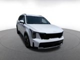 Used 2024 Kia Sorento S image 3