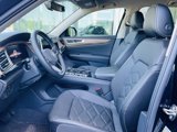 Certified 2024 Volkswagen Atlas SE w/ Black Wheel Package image 4