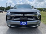 New 2025 Chevrolet Suburban Premier image 2