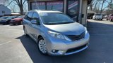 Used 2014 Toyota Sienna Limited image 2