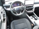 Used 2025 Ford Explorer ST image 5