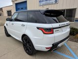 Used 2018 Land Rover Range Rover Sport HSE Dynamic image 4