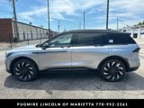 New 2025 Lincoln Nautilus Reserve image 4