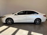 Used 2016 Toyota Camry SE image 2