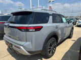 New 2025 Nissan Pathfinder Platinum image 4