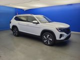New 2025 Volkswagen Atlas SEL image 2