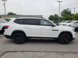 New 2025 Volkswagen Atlas Peak Edition SE image 3