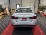 Used 2024 Nissan Altima 2.5 SV image 5