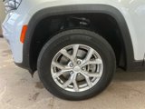 Certified 2023 Jeep Grand Cherokee L Limited image 4