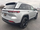 New 2025 Jeep Grand Cherokee Altitude image 5
