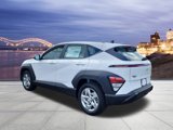 New 2026 Hyundai Kona SE image 3