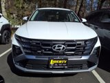 Used 2025 Hyundai Tucson SE image 2