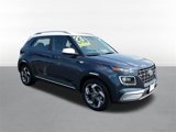 Used 2023 Hyundai Venue Limited w/ Cargo Package image 3