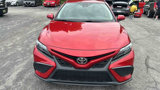 Used 2022 Toyota Camry SE image 3