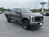 New 2025 Ford F350 4x4 Crew Cab Super Duty image 4